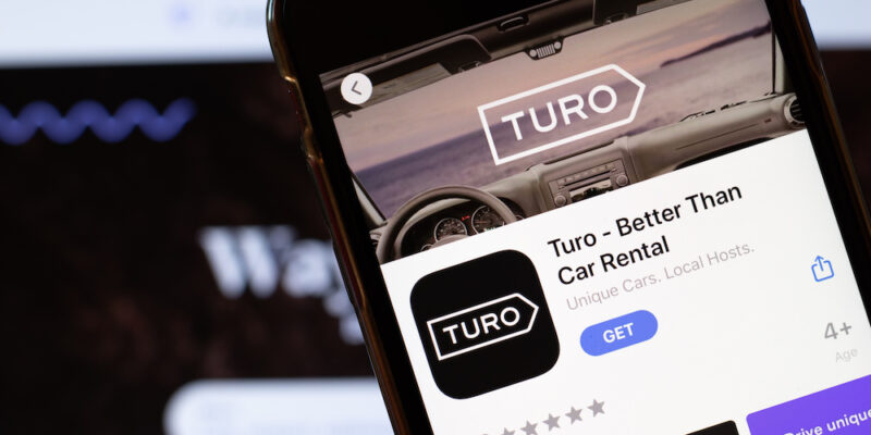 how to make money on turo